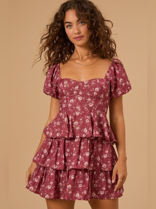 Altar'd State Dresses & Skirts - ALTER’D STATE “Brynn “Floral Tiered Dress, size medium